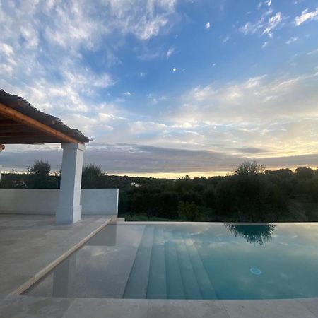 Trulli Cicerali , Trulli Design Con Piscina Panoramica Villa Ostuni Exterior foto