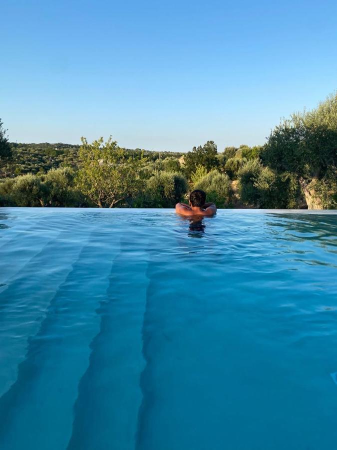 Trulli Cicerali , Trulli Design Con Piscina Panoramica Villa Ostuni Exterior foto