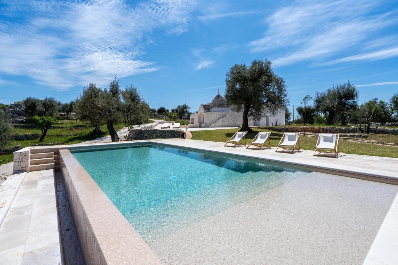 Trulli Cicerali , Trulli Design Con Piscina Panoramica Villa Ostuni Exterior foto