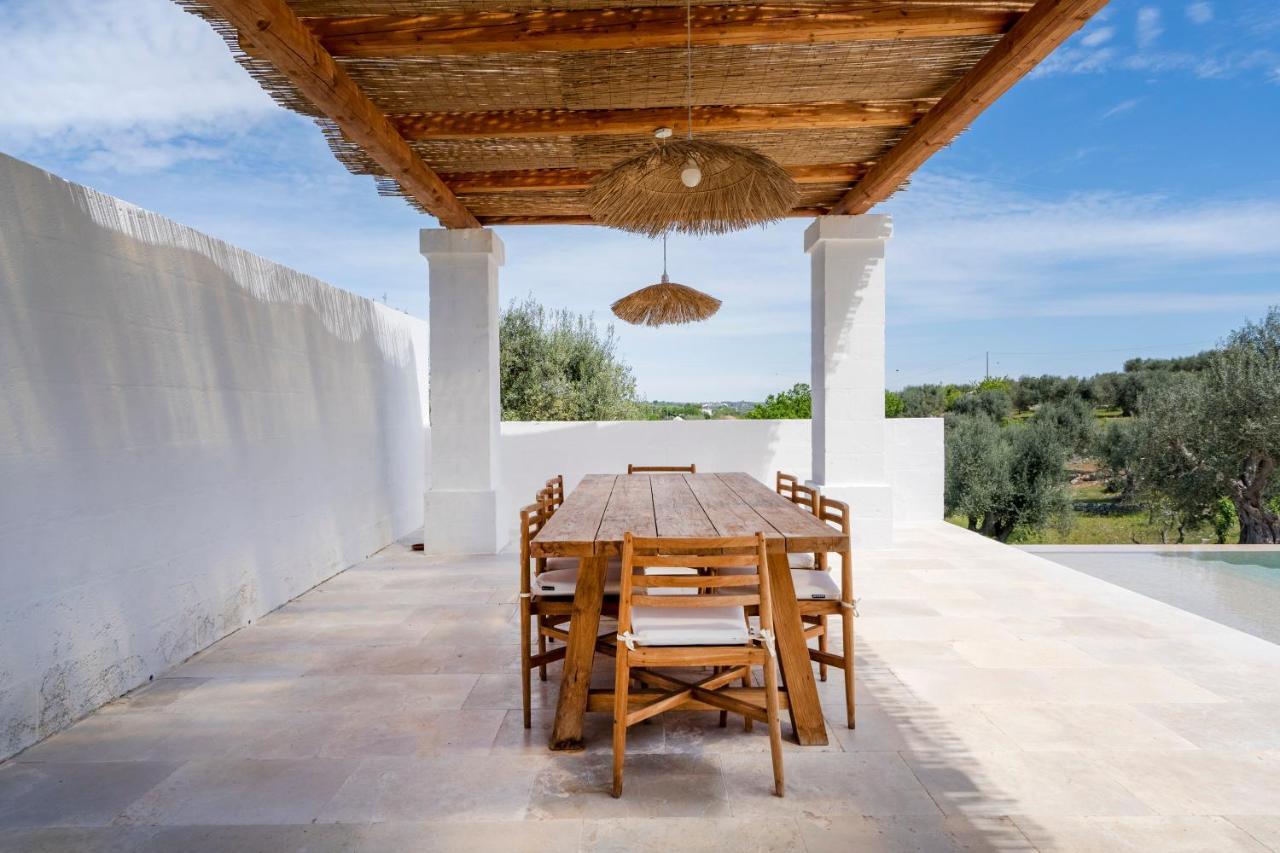 Trulli Cicerali , Trulli Design Con Piscina Panoramica Villa Ostuni Exterior foto