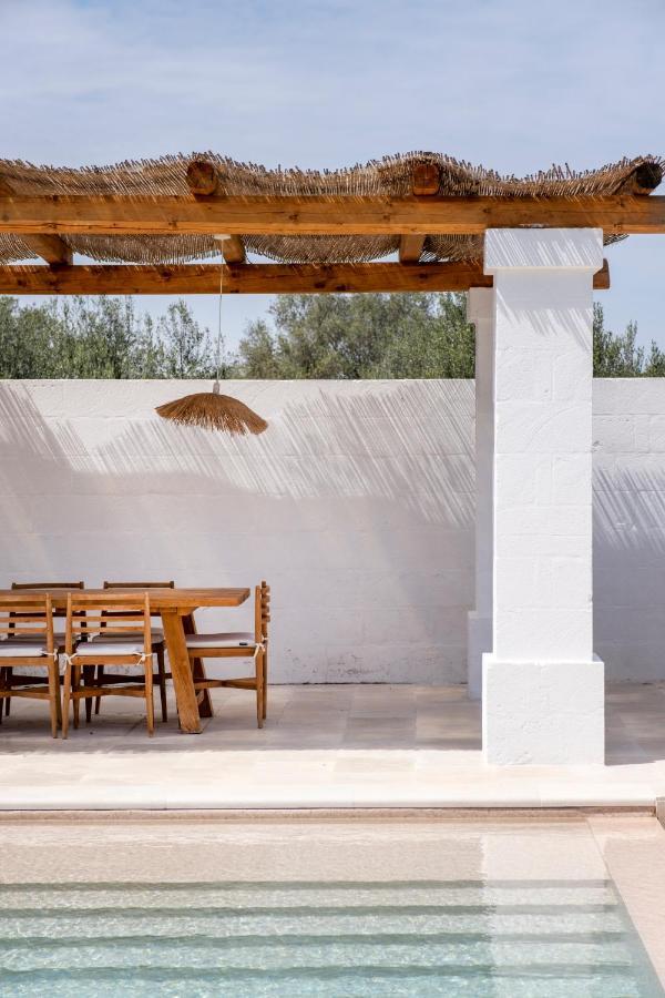 Trulli Cicerali , Trulli Design Con Piscina Panoramica Villa Ostuni Exterior foto