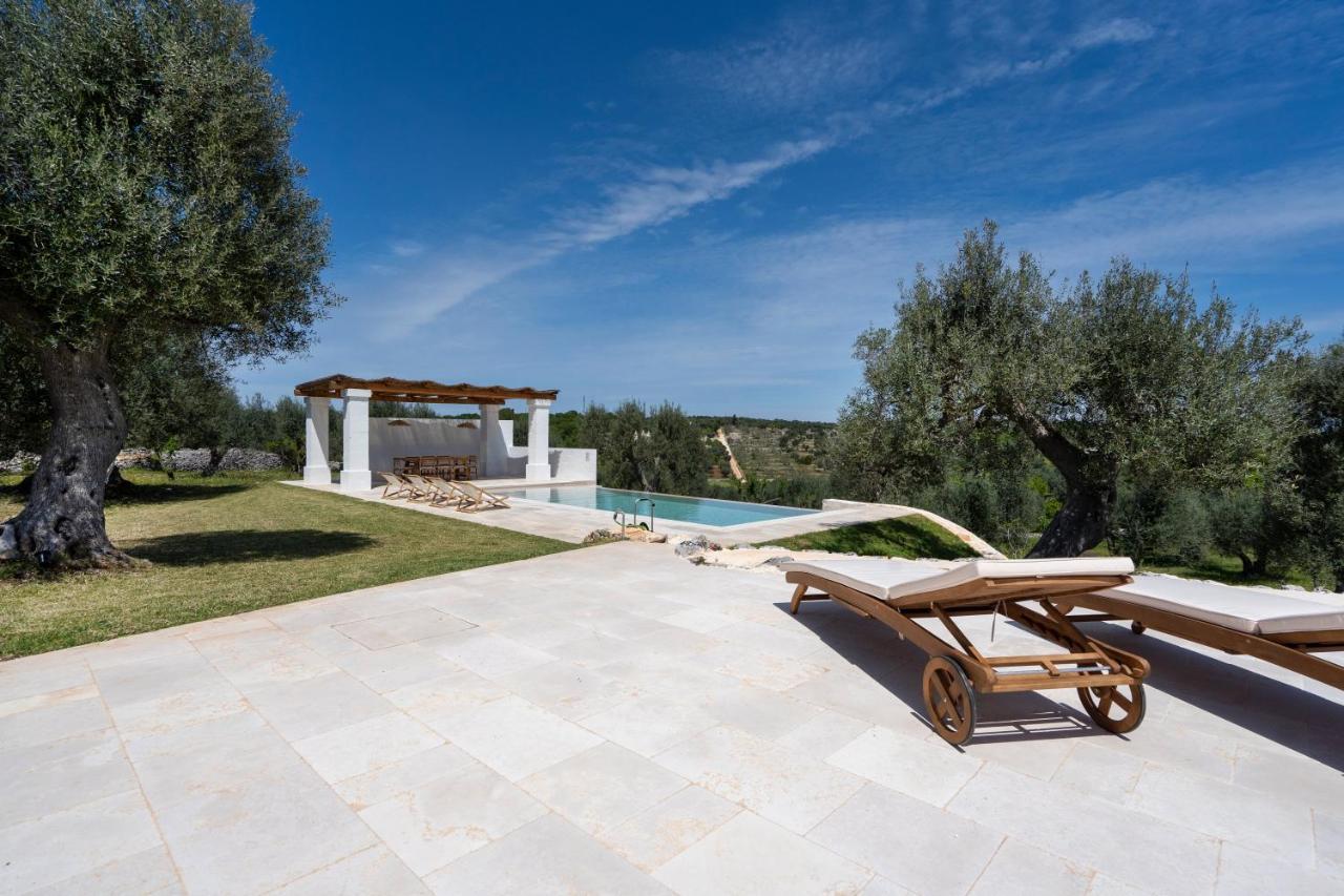 Trulli Cicerali , Trulli Design Con Piscina Panoramica Villa Ostuni Exterior foto