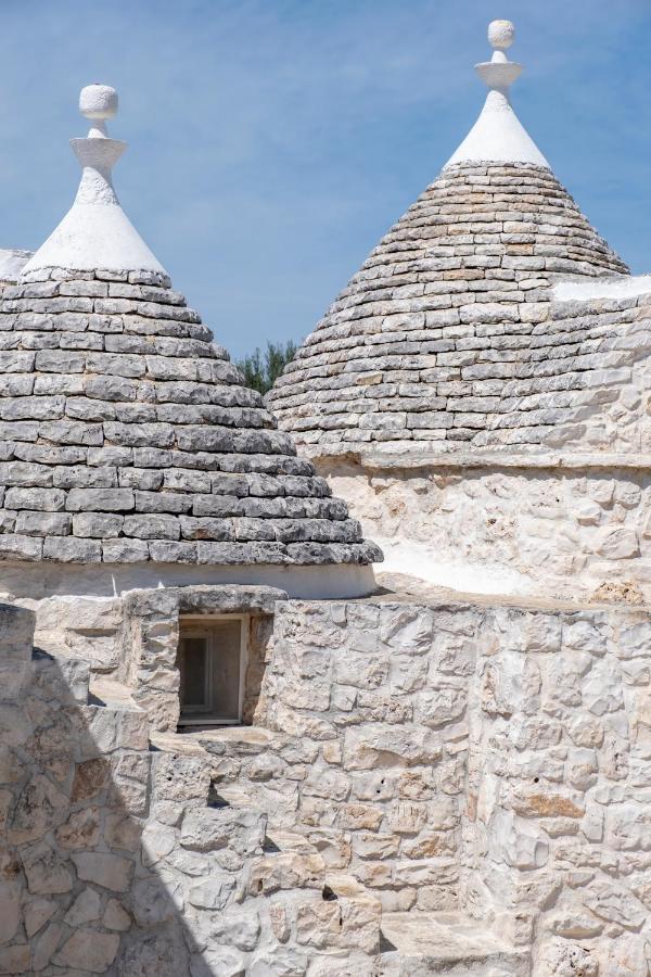 Trulli Cicerali , Trulli Design Con Piscina Panoramica Villa Ostuni Exterior foto